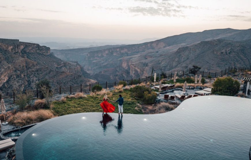 Book 2 nights with Alila Jabal Akhdar and Get one-way transfer from the Airport for free